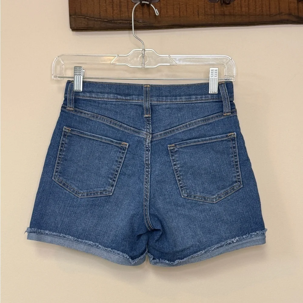 Old Navy: Girls Cuffed Blue Denim Shorts, Size 12